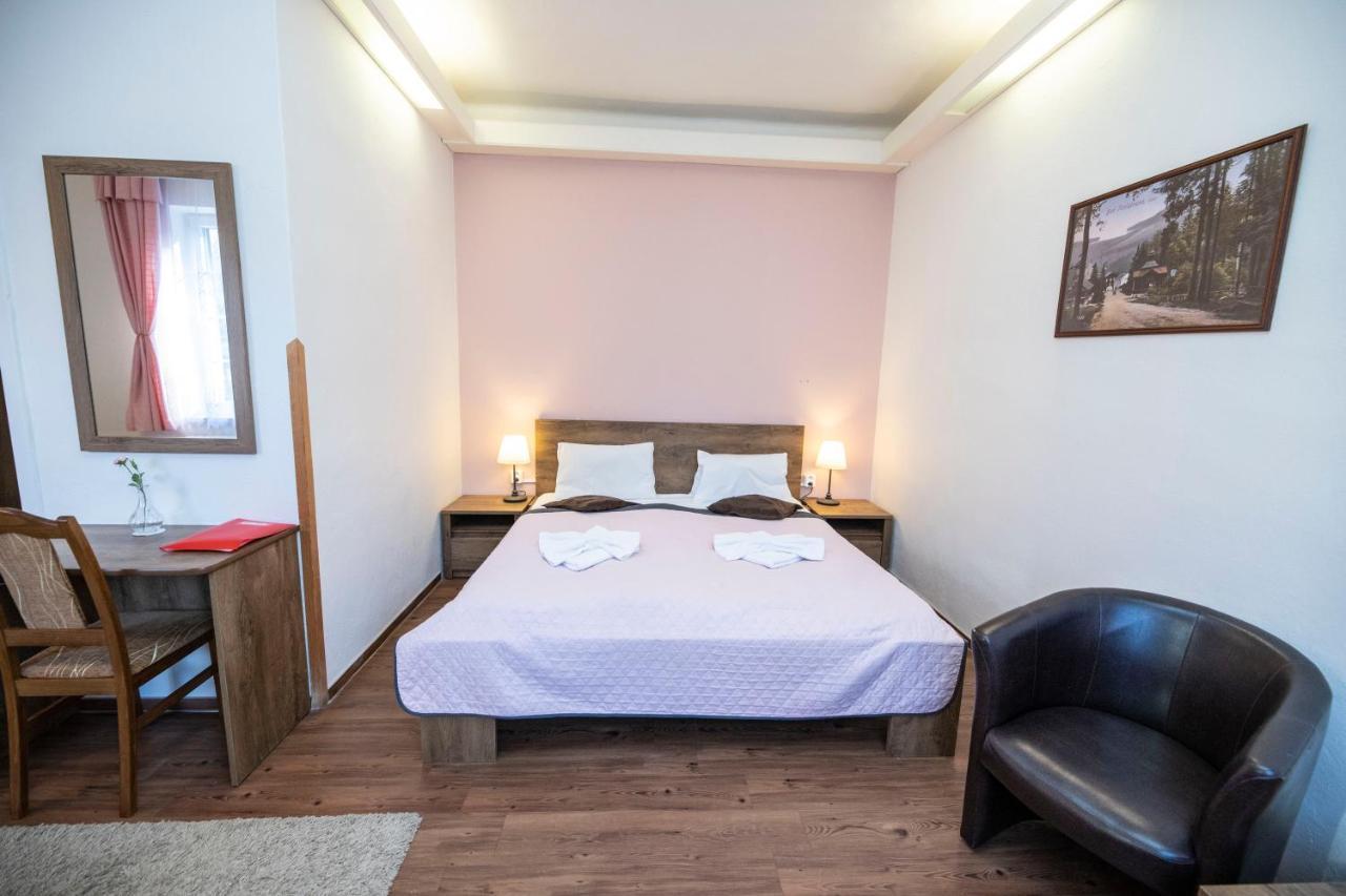 Hotel Dzban การ์โลวา สตูดังกา ภายนอก รูปภาพ